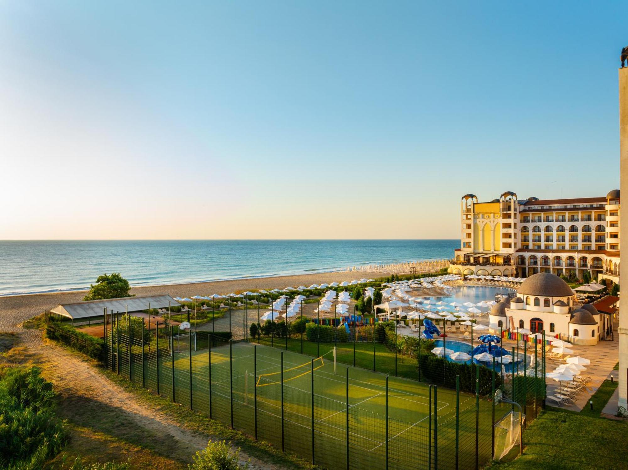 Alua Helios Bay Hotel Obzor Bagian luar foto
