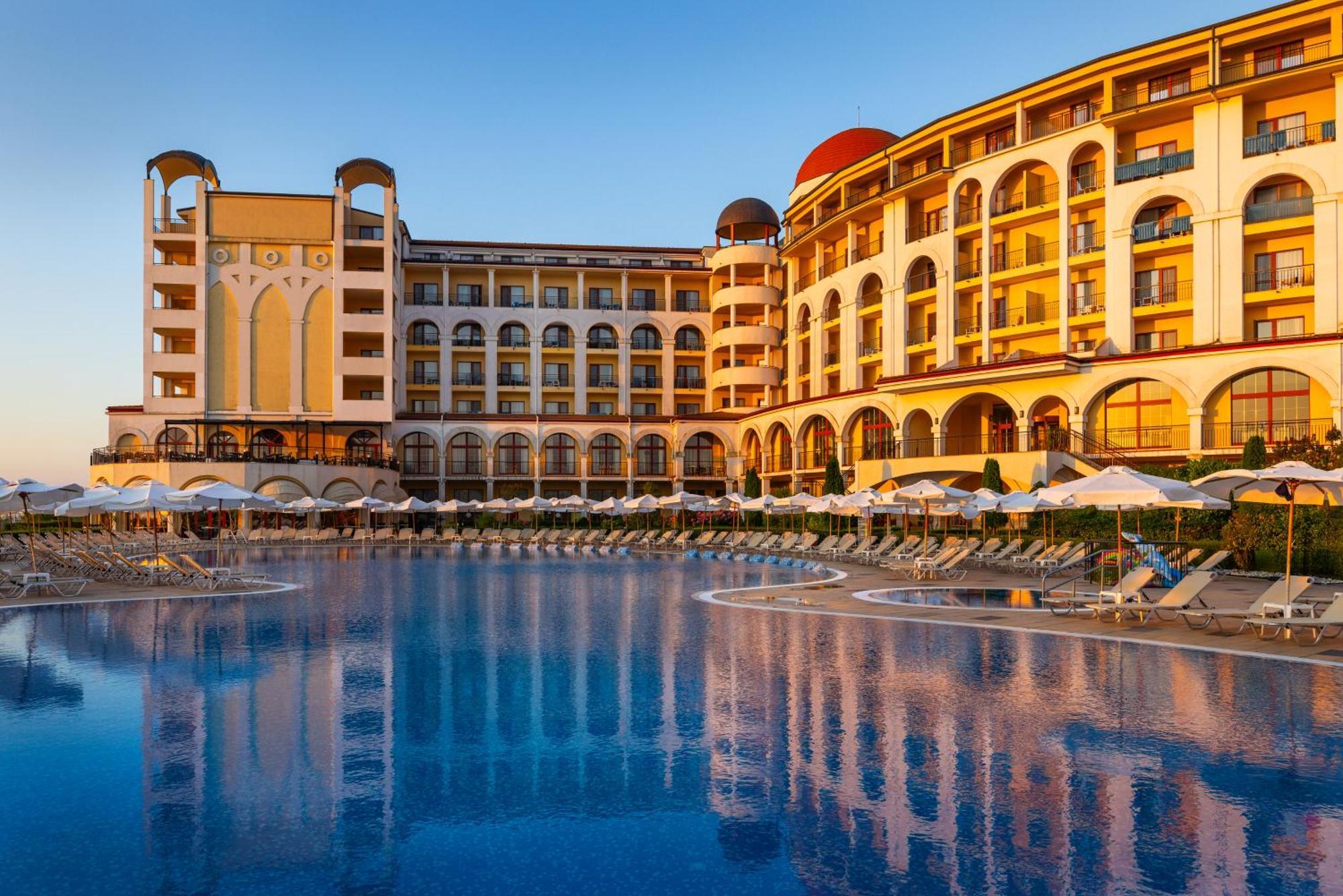 Alua Helios Bay Hotel Obzor Bagian luar foto